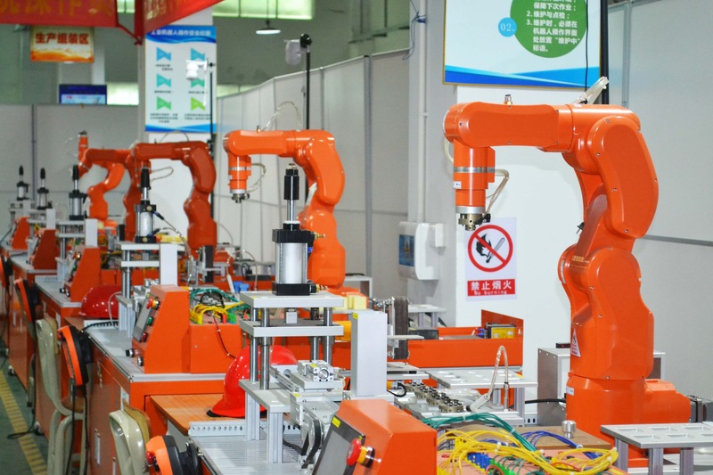 工业机器人1 (2).jpg