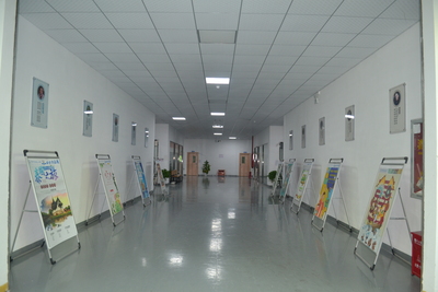 教学楼内走廊